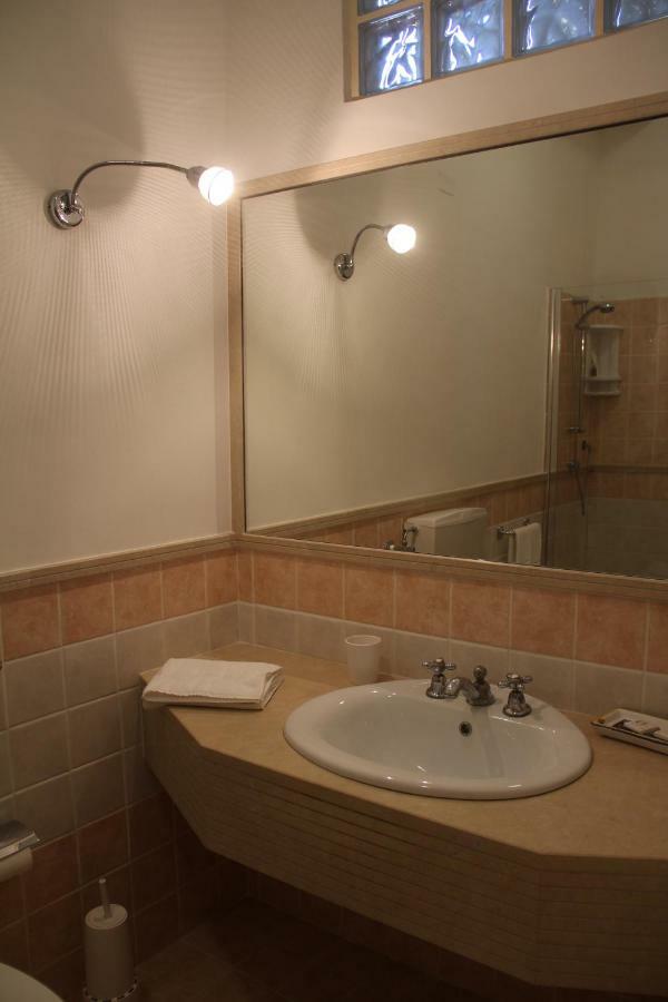 Neathon Rooms Noto Exterior photo
