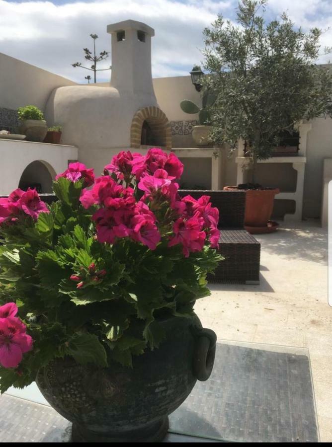 Neathon Rooms Noto Exterior photo